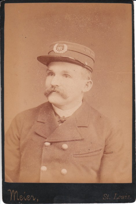 fireman-st-louis fireman-st-louis