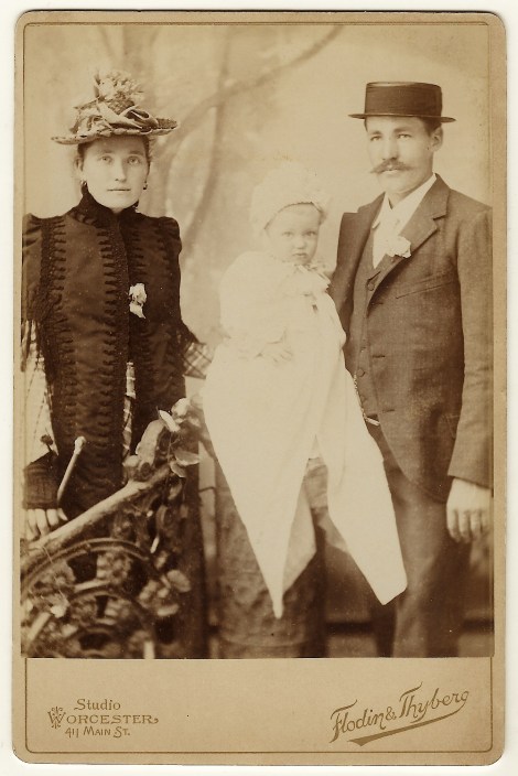 worcester family cab