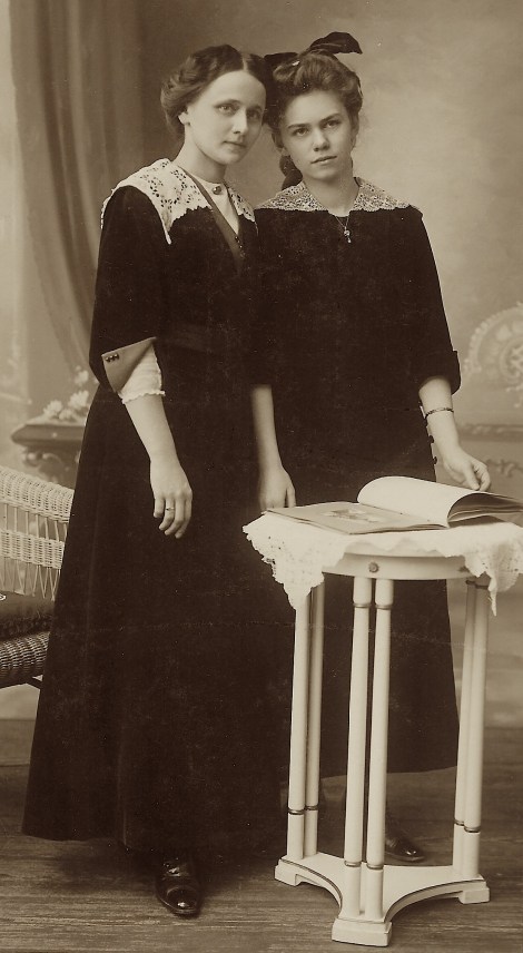 PHILADELPHIA LADIES 1