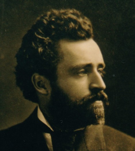 17474432_137190907793