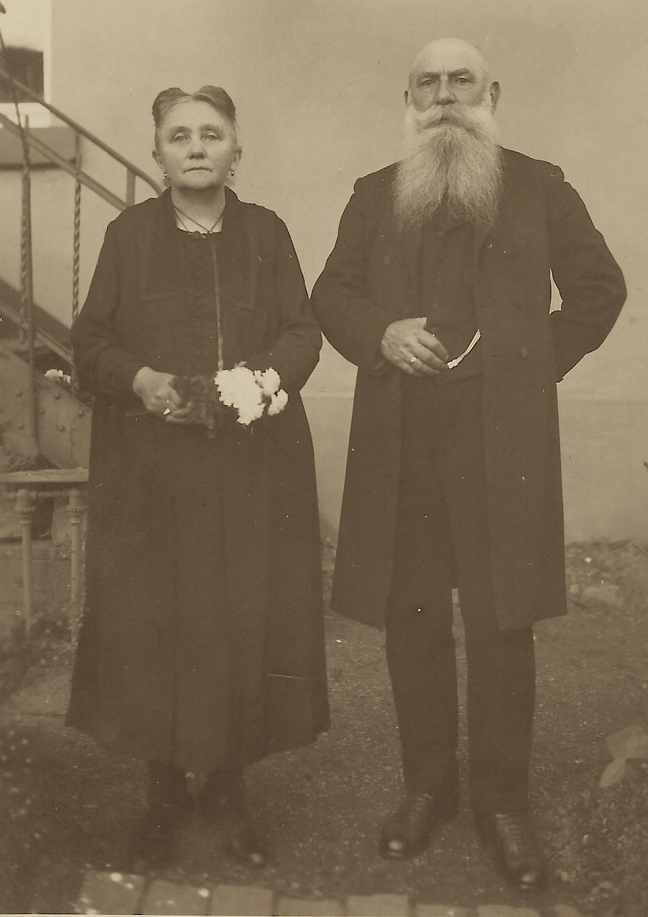 elderly couple distinguished 1