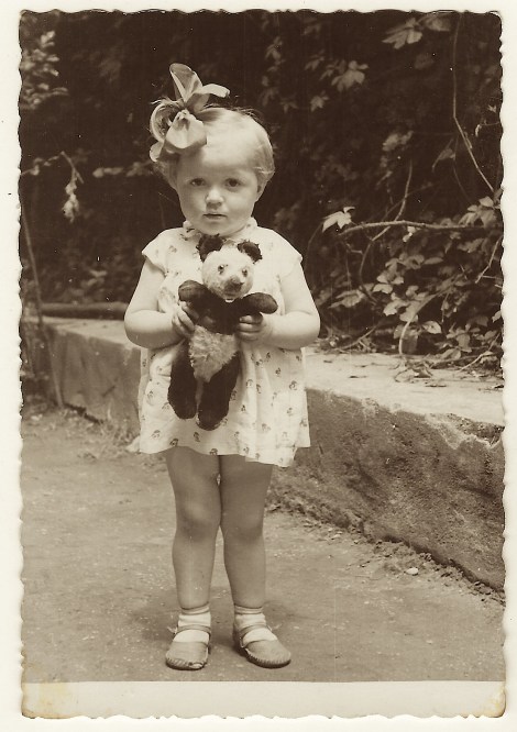 girl and teddy