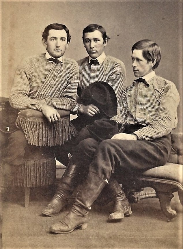 three guys 2 2020-05-04_205018