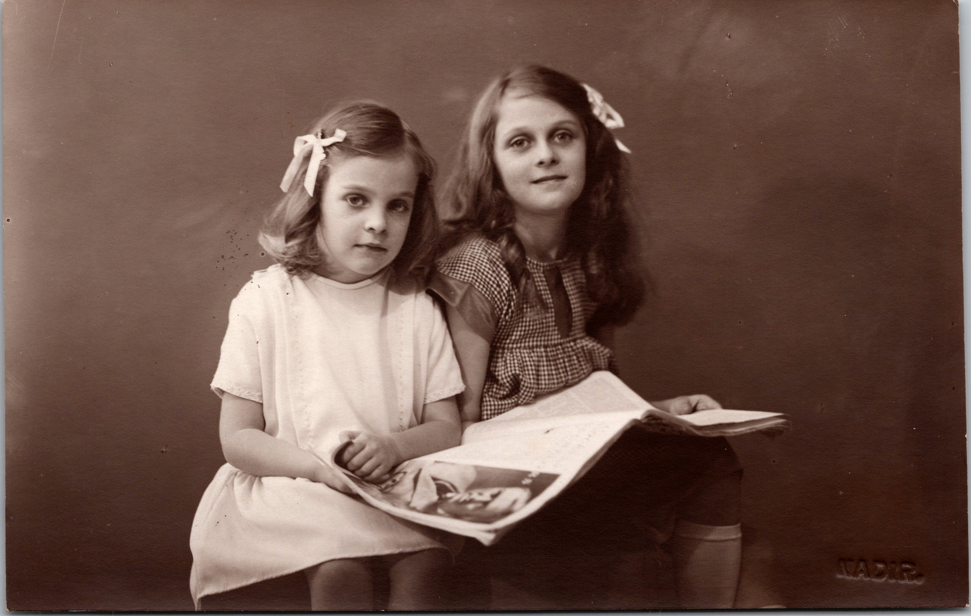 girls-magazine_0001-1