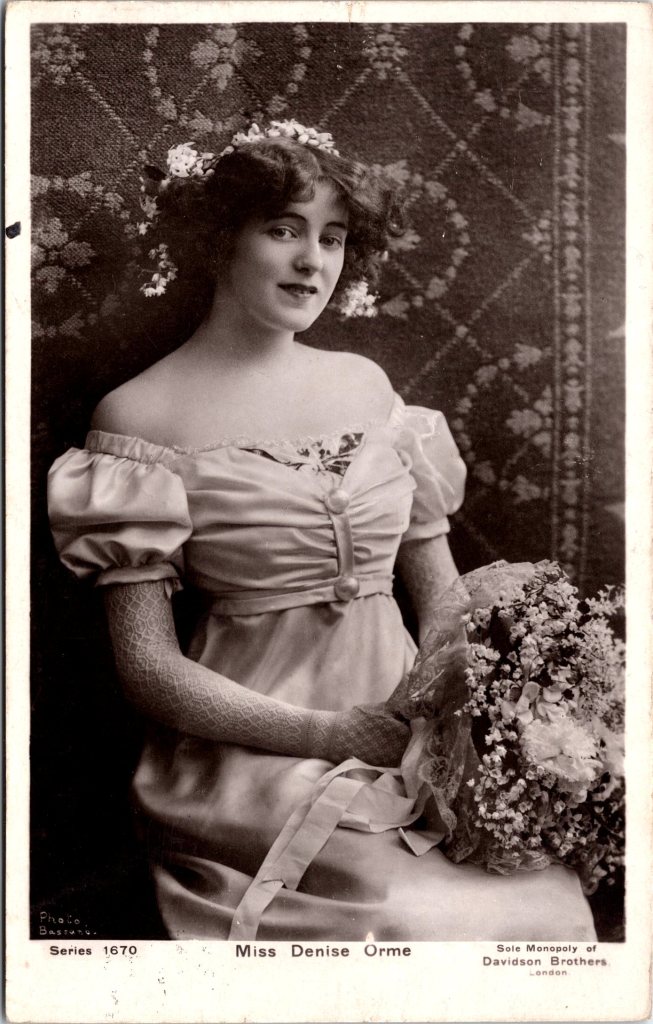 This image has an empty alt attribute; its file name is 6007_0001-1.jpg