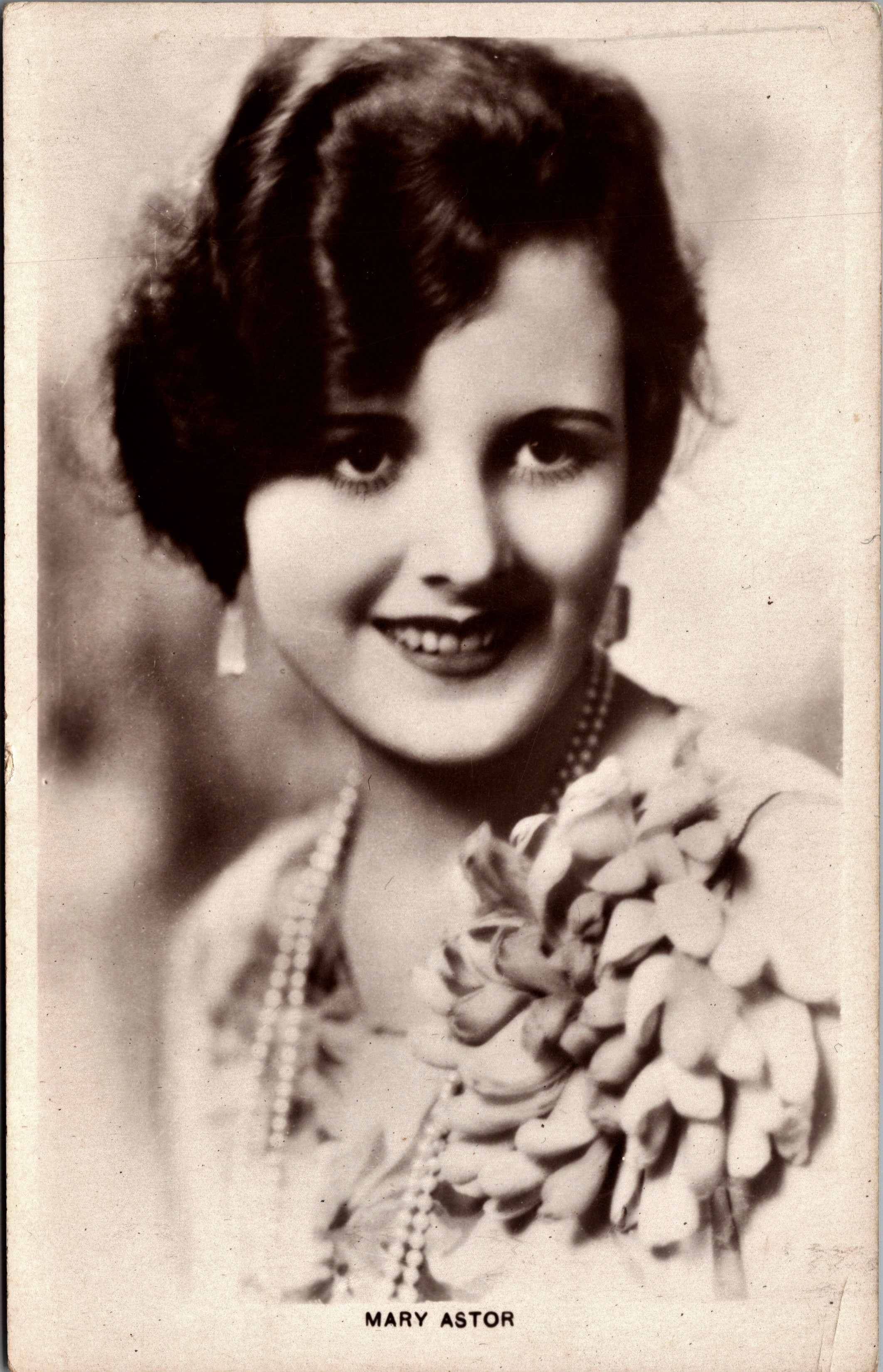 mary-astor-240a_0001-2